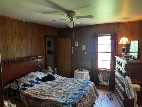 205 E North Street Winslow IN 47598