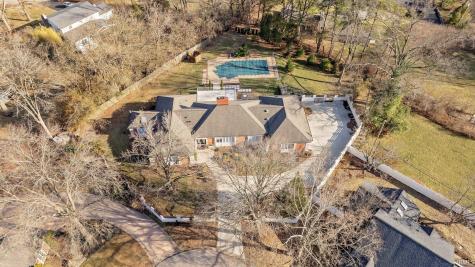 1227 S Pickwick Point Bloomington IN 47401