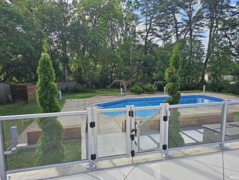 1227 S Pickwick Point Bloomington IN 47401