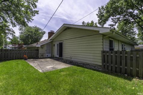 6815 Forestwood Drive Fort Wayne IN 46815