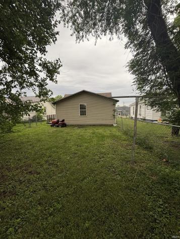 705 Upper 11th Street Vincennes IN 47591