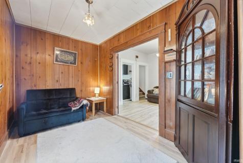 640 E Wayne Street Kendallville IN 46755