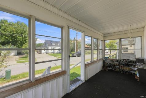 640 E Wayne Street Kendallville IN 46755