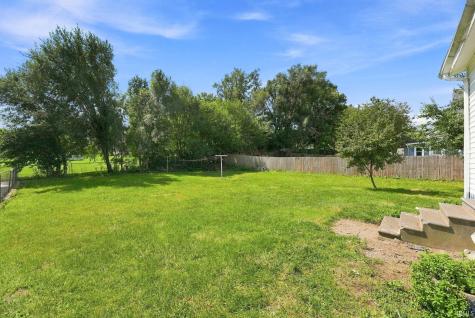 640 E Wayne Street Kendallville IN 46755