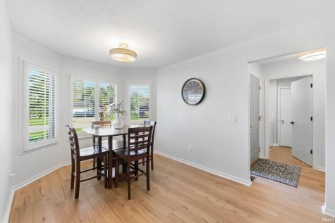 9707 Knoll Creek Cove Fort Wayne IN 46804