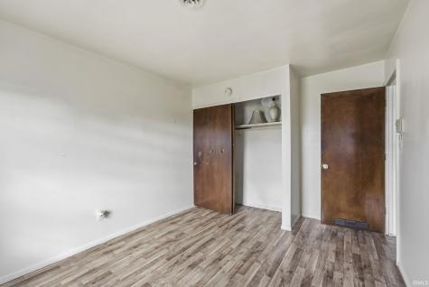 2022 Montford Drive Fort Wayne IN 46816