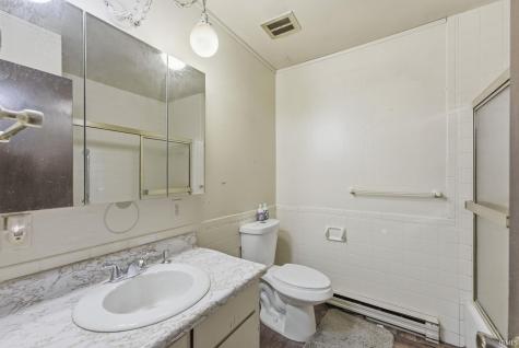 2022 Montford Drive Fort Wayne IN 46816