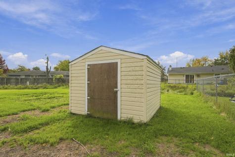 2022 Montford Drive Fort Wayne IN 46816