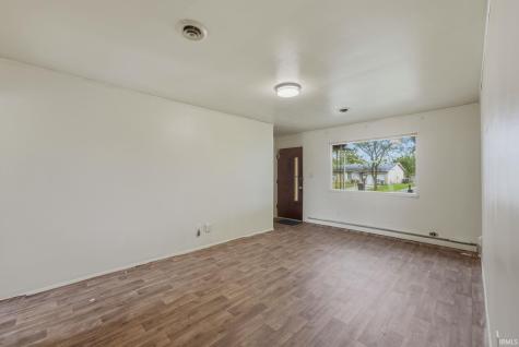 2022 Montford Drive Fort Wayne IN 46816