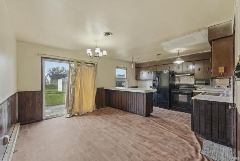 2022 Montford Drive Fort Wayne IN 46816