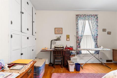 601 E 3rd Street Brookston IN 47923