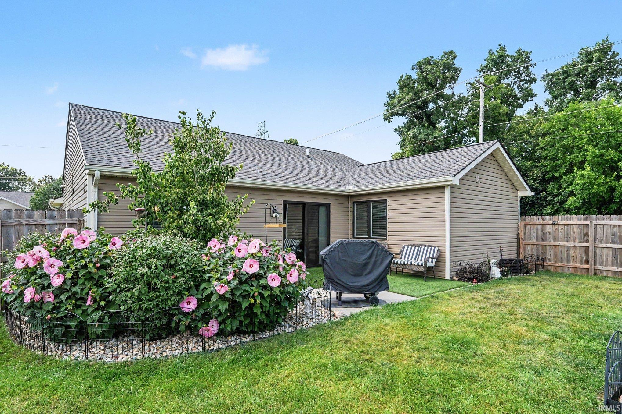 51010 Dutch Settlement Bristol IN 46507