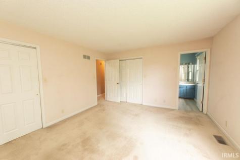 1005 S Carleton Court Bloomington IN 47401