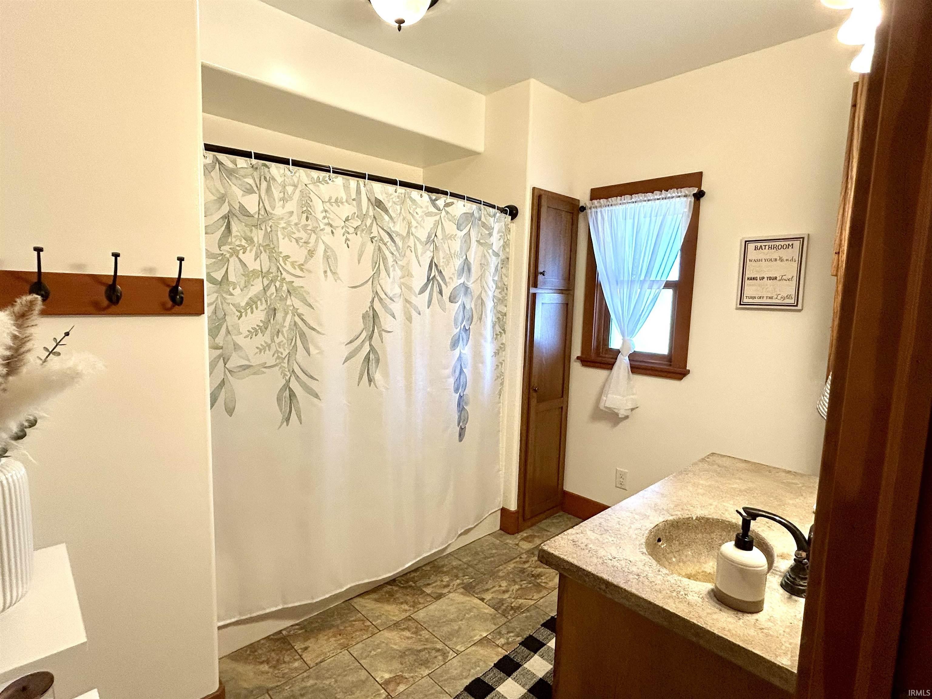 30195 County Road 40 Wakarusa IN 46573