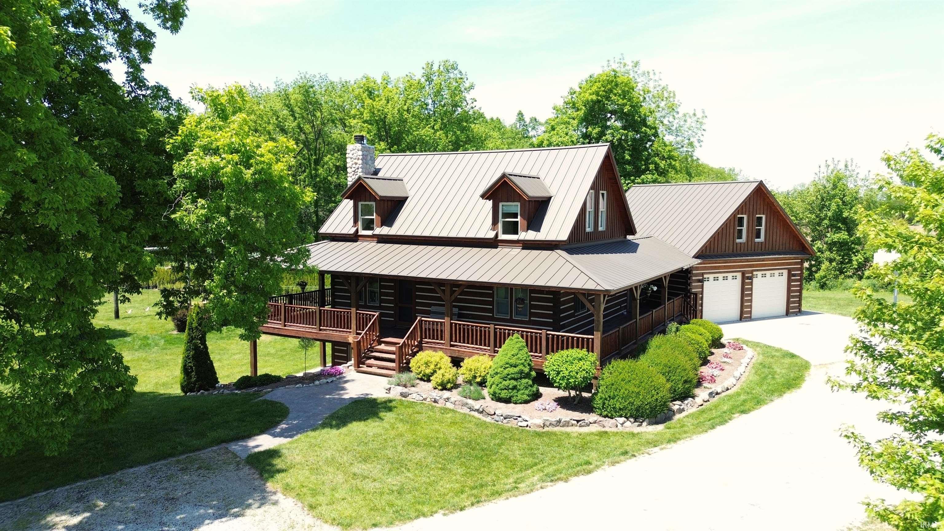 30195 County Road 40 Wakarusa IN 46573