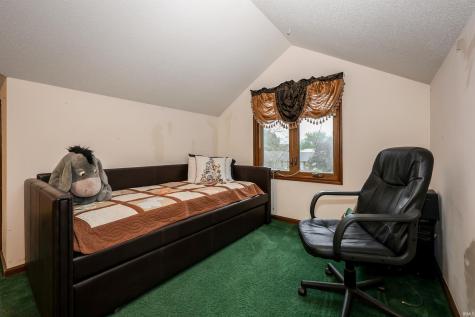 705 Valdosta Drive Fort Wayne IN 46825