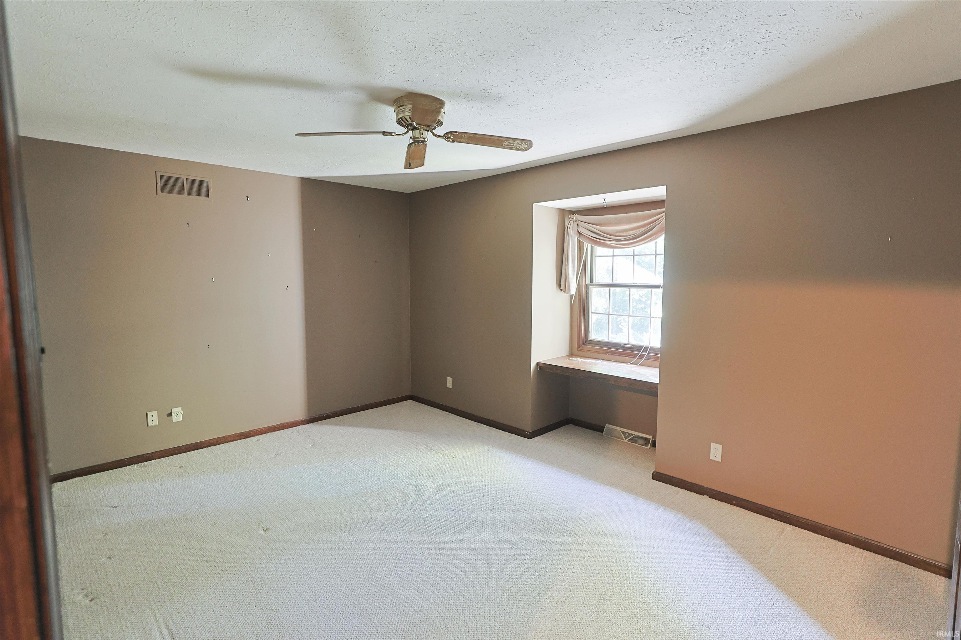 17022 Woodshire Court Granger IN 46530