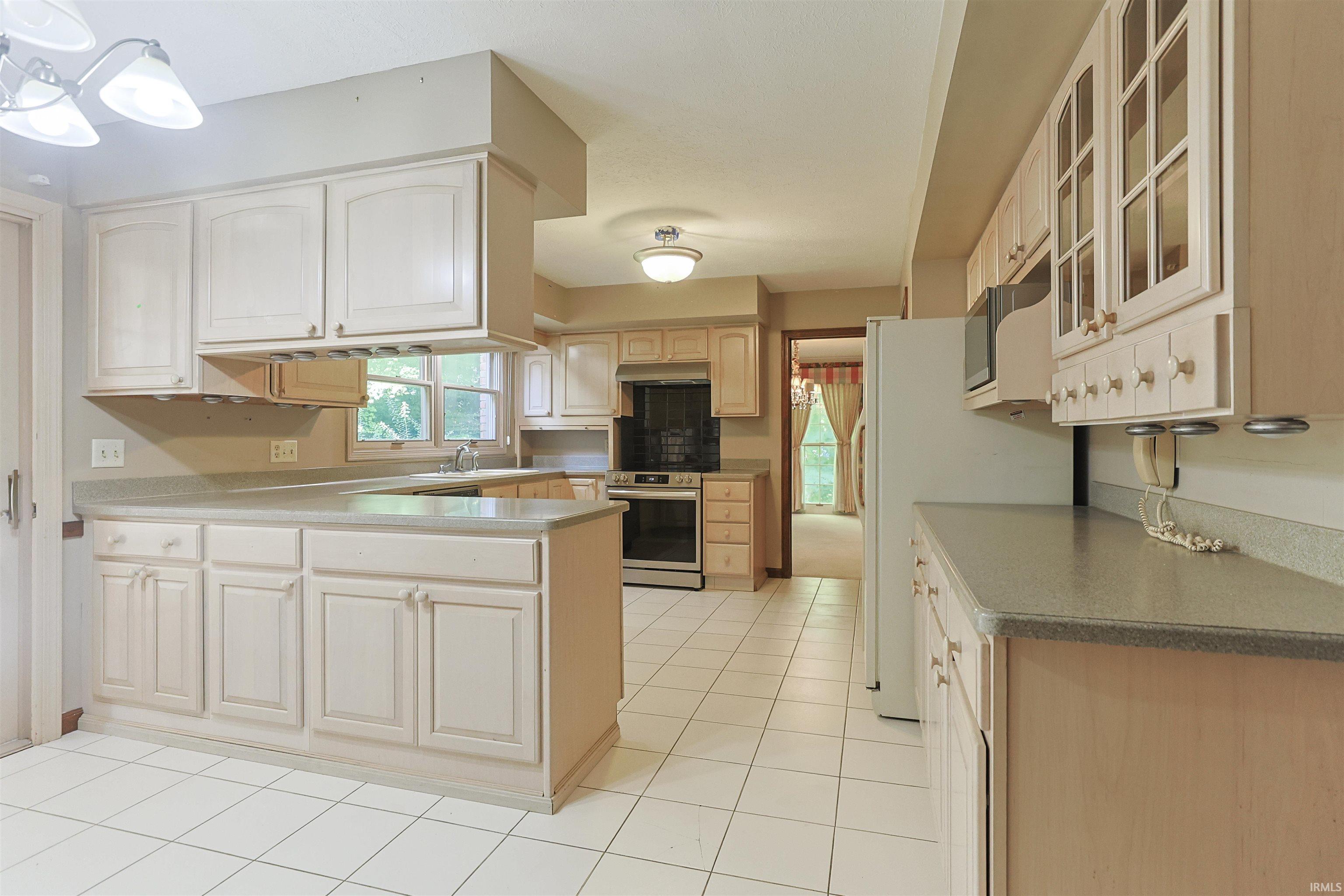 17022 Woodshire Court Granger IN 46530