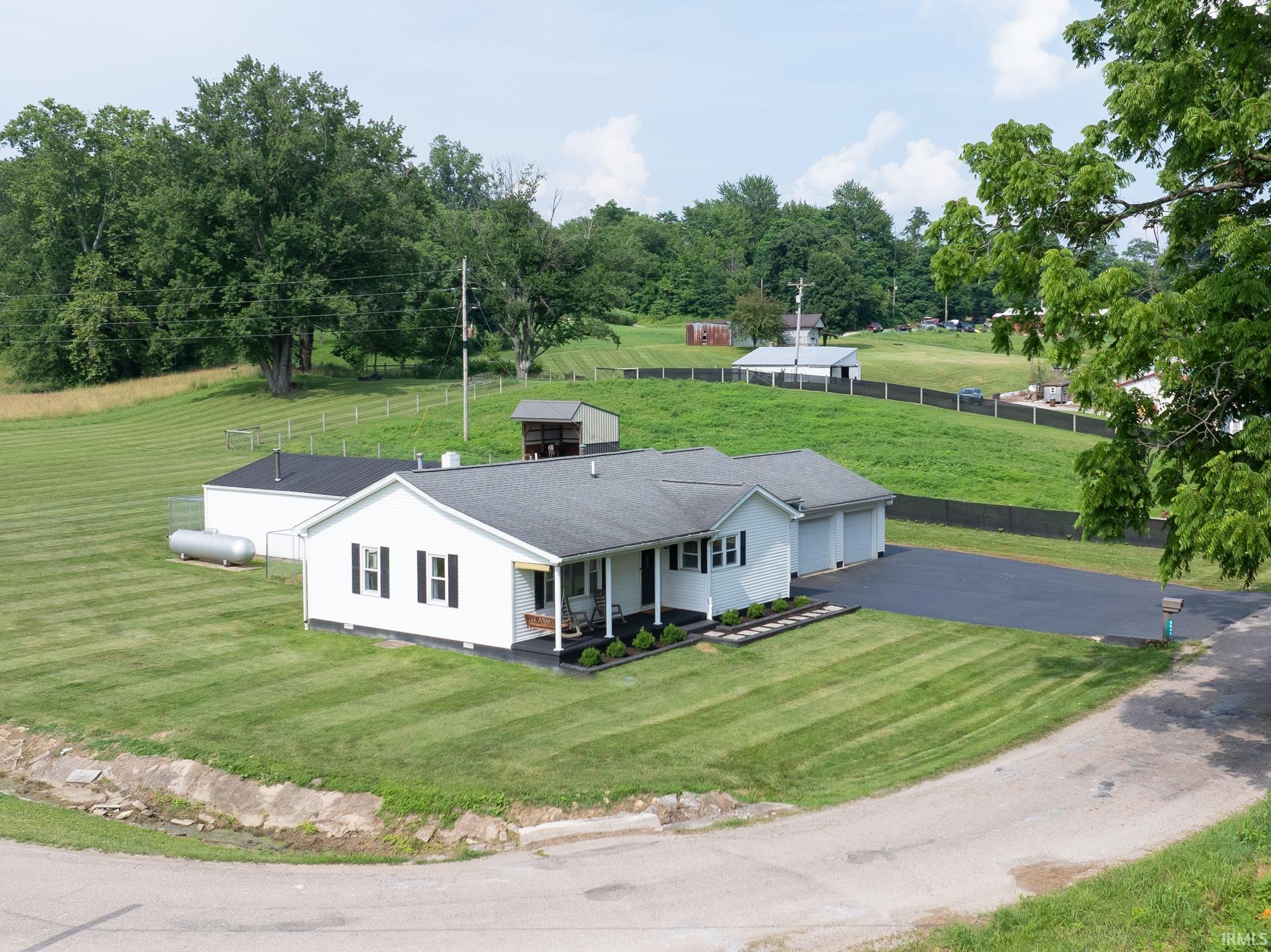6049 E Mineral Koleen Road Bloomfield IN 47424