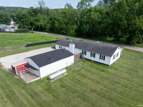 6049 E Mineral Koleen Road Bloomfield IN 47424