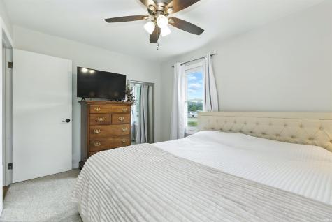 6049 E Mineral Koleen Road Bloomfield IN 47424