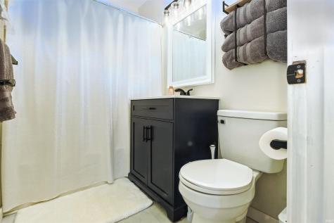 6049 E Mineral Koleen Road Bloomfield IN 47424