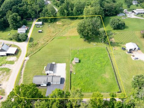6049 E Mineral Koleen Road Bloomfield IN 47424