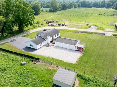 6049 E Mineral Koleen Road Bloomfield IN 47424