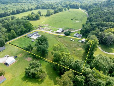 6049 E Mineral Koleen Road Bloomfield IN 47424