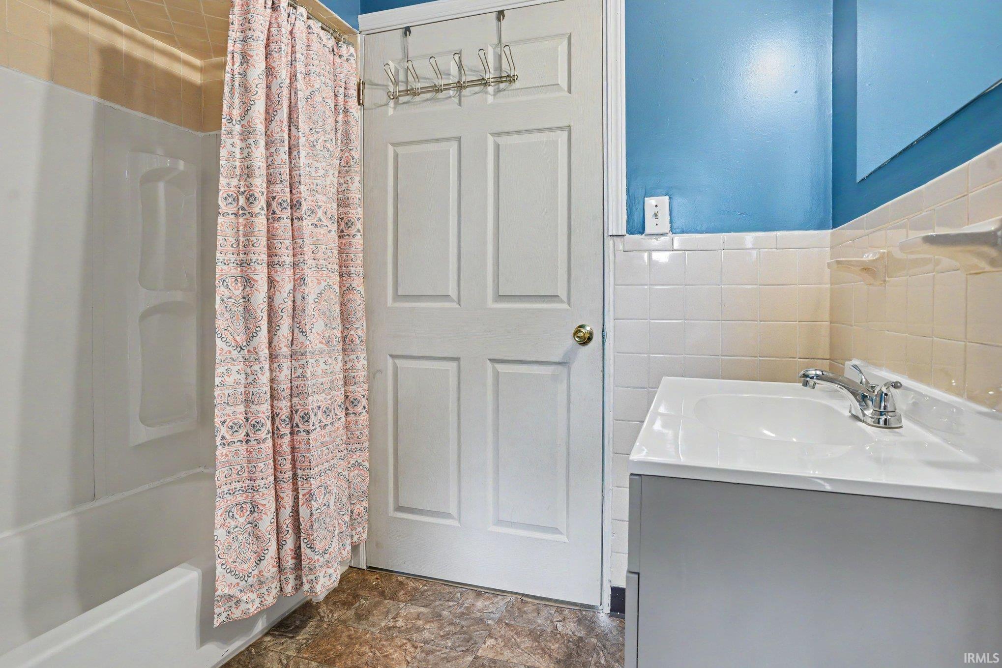 3627 Brentwood Drive South Bend IN 46628