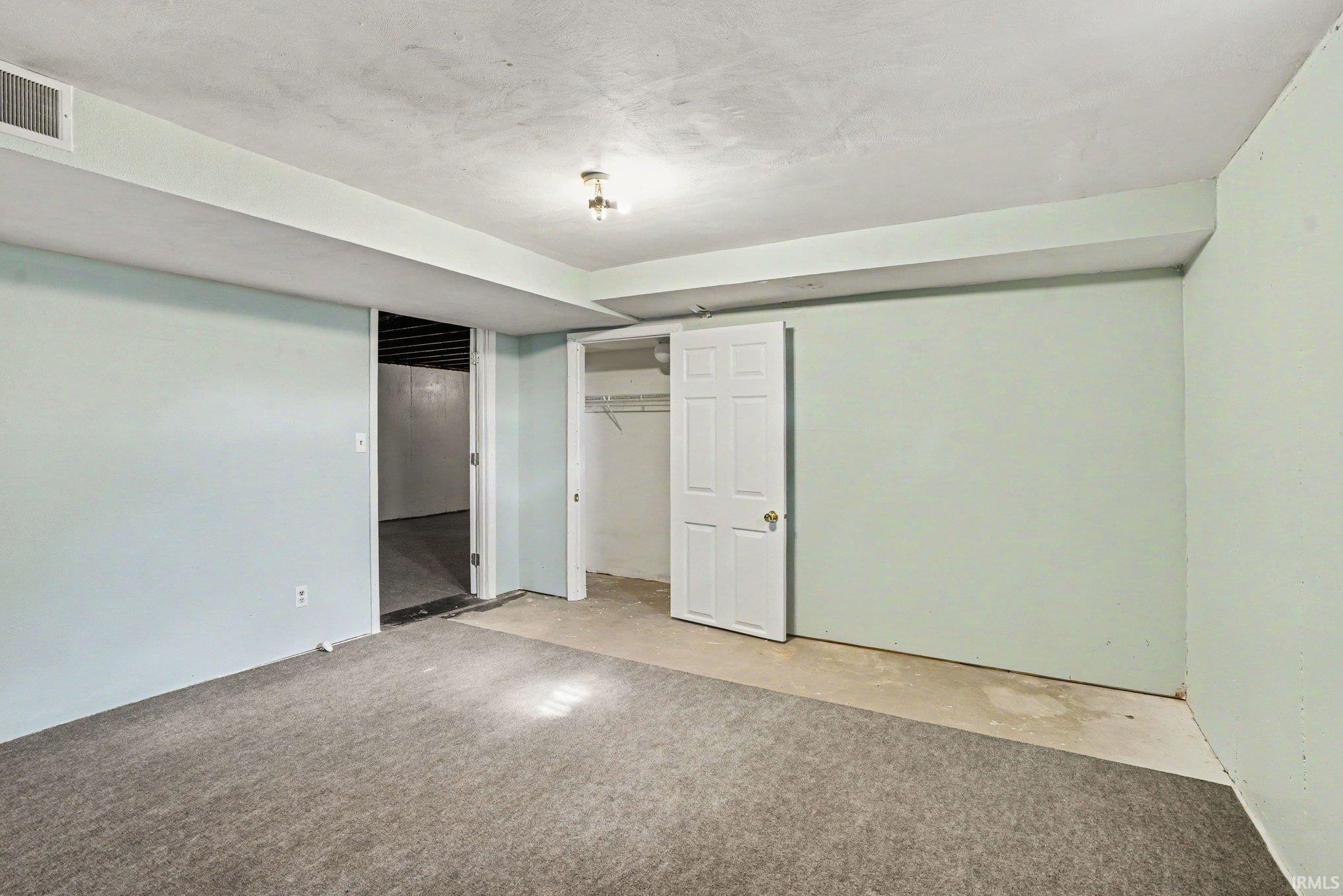 3627 Brentwood Drive South Bend IN 46628
