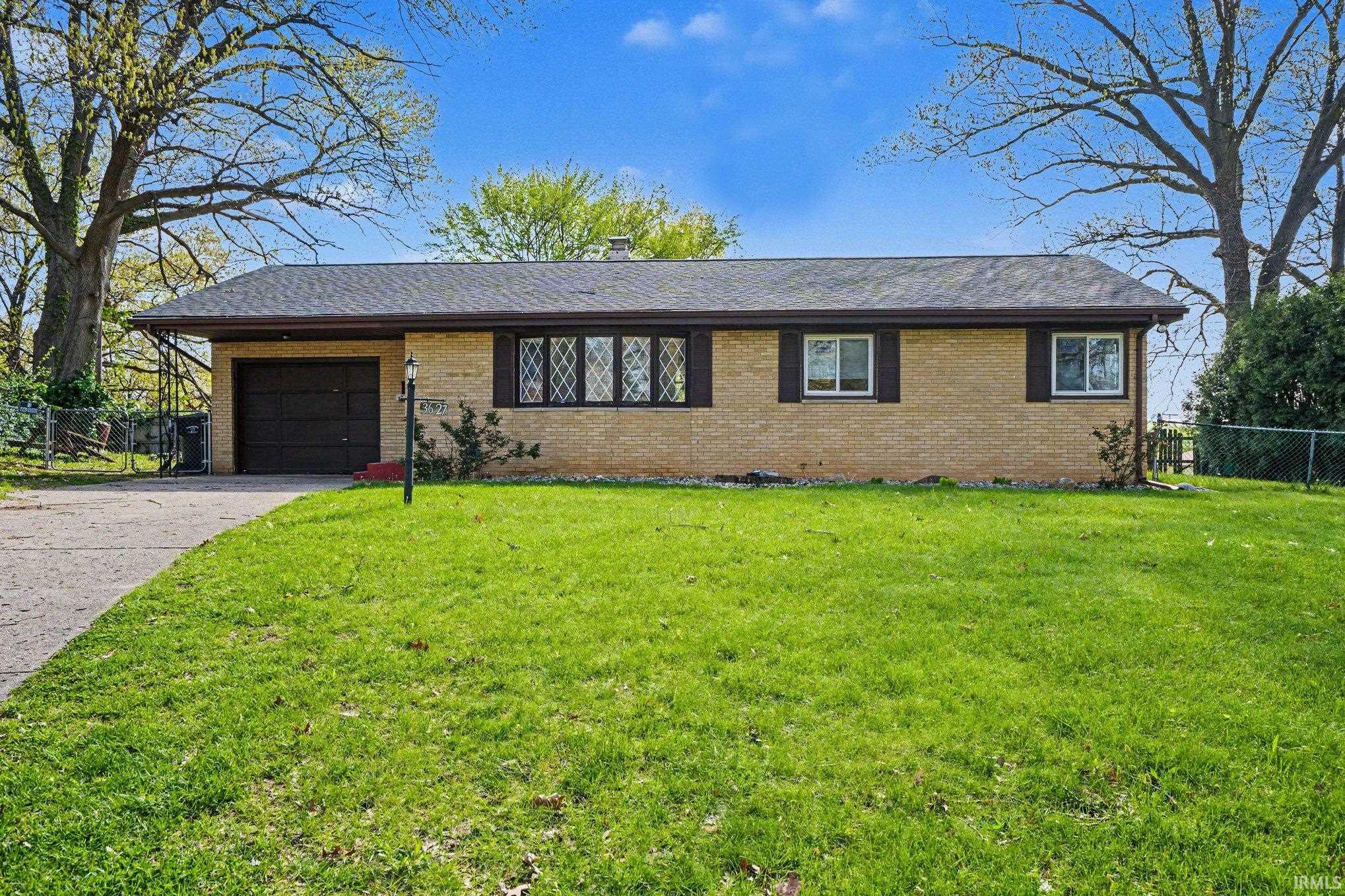 3627 Brentwood Drive South Bend IN 46628