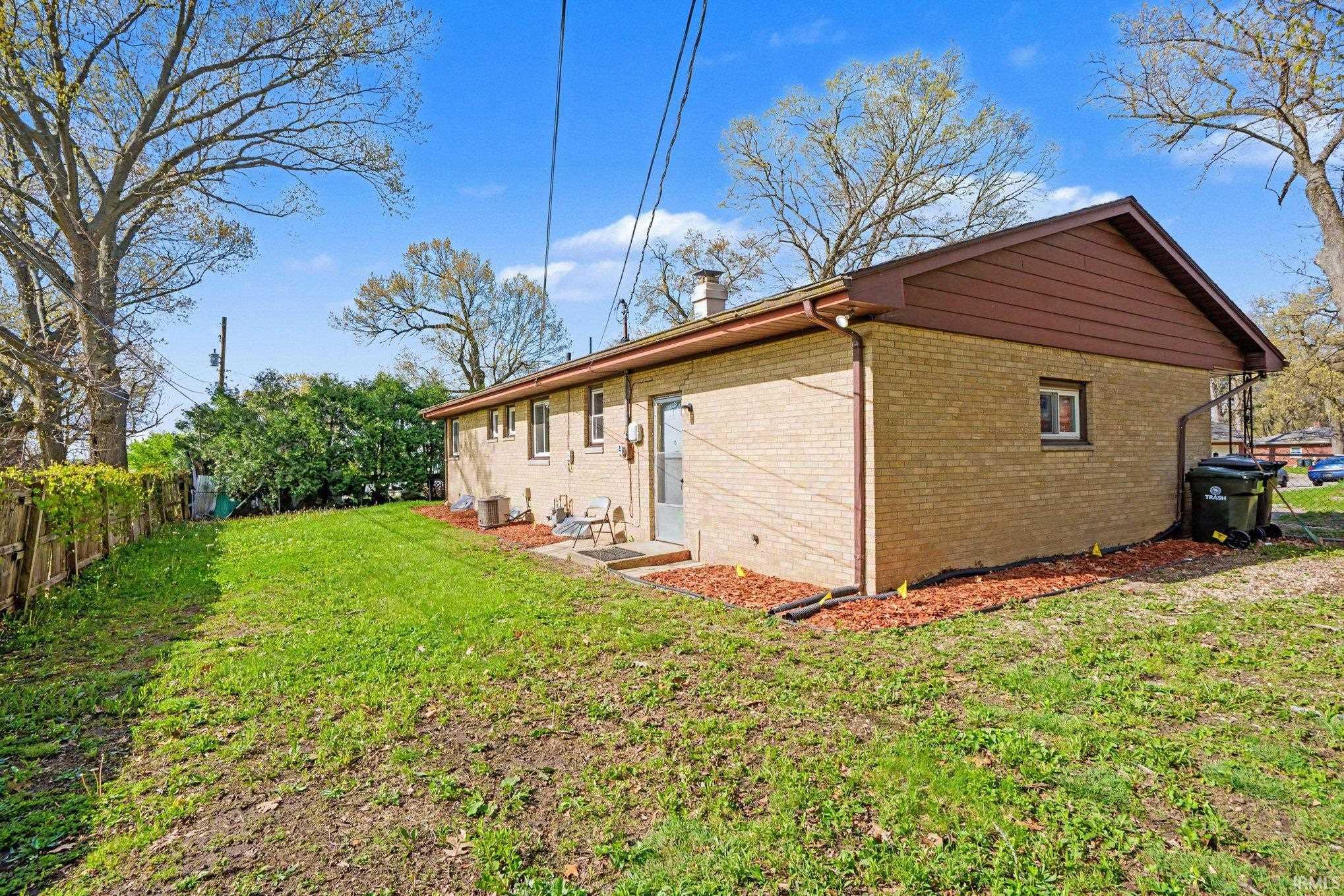 3627 Brentwood Drive South Bend IN 46628
