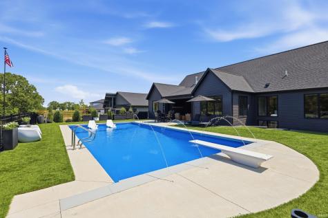 2100 Golfview Drive Auburn IN 46706