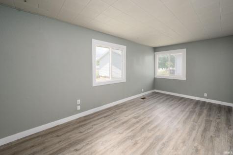 1917 Glenwood Avenue Fort Wayne IN 46805