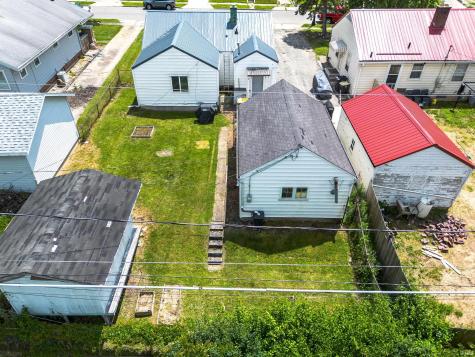 1917 Glenwood Avenue Fort Wayne IN 46805