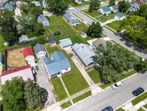 1917 Glenwood Avenue Fort Wayne IN 46805