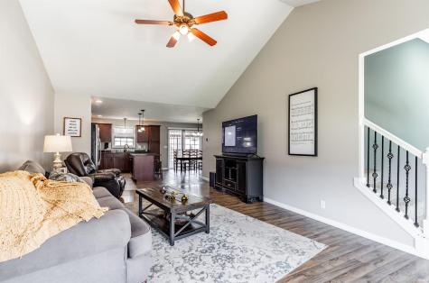 11402 Merlin Place Evansville IN 47725