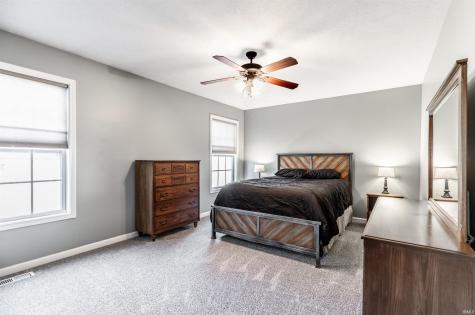 11402 Merlin Place Evansville IN 47725