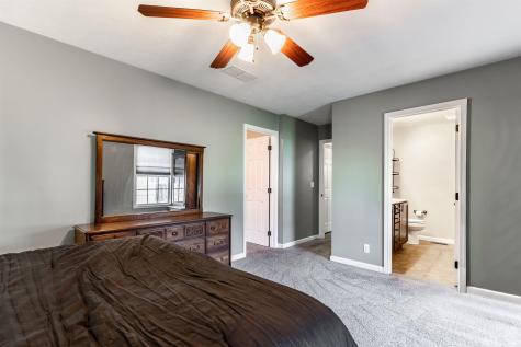 11402 Merlin Place Evansville IN 47725