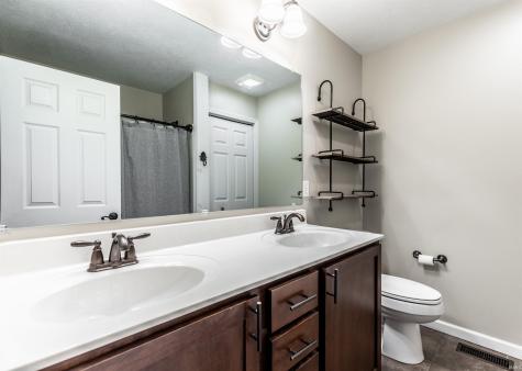 11402 Merlin Place Evansville IN 47725