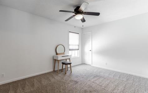 11402 Merlin Place Evansville IN 47725