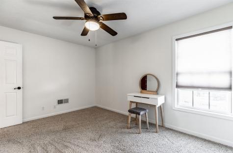 11402 Merlin Place Evansville IN 47725
