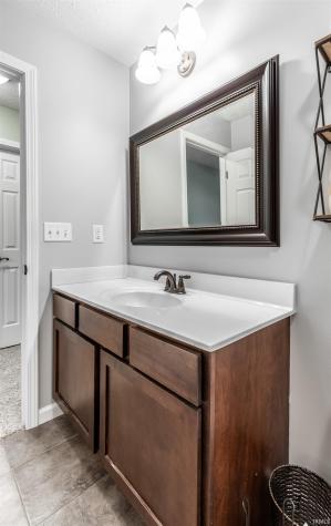 11402 Merlin Place Evansville IN 47725