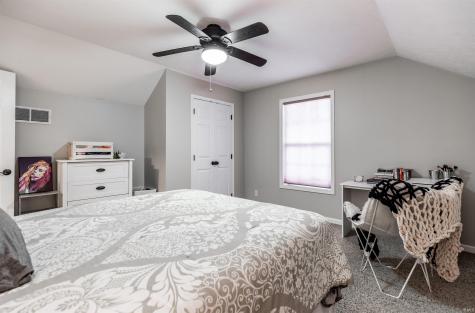 11402 Merlin Place Evansville IN 47725