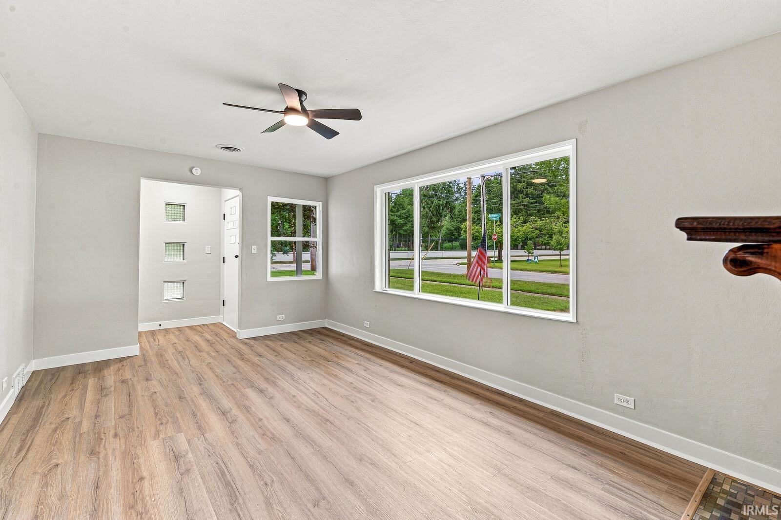 102 S Greenlawn Avenue South Bend IN 46617