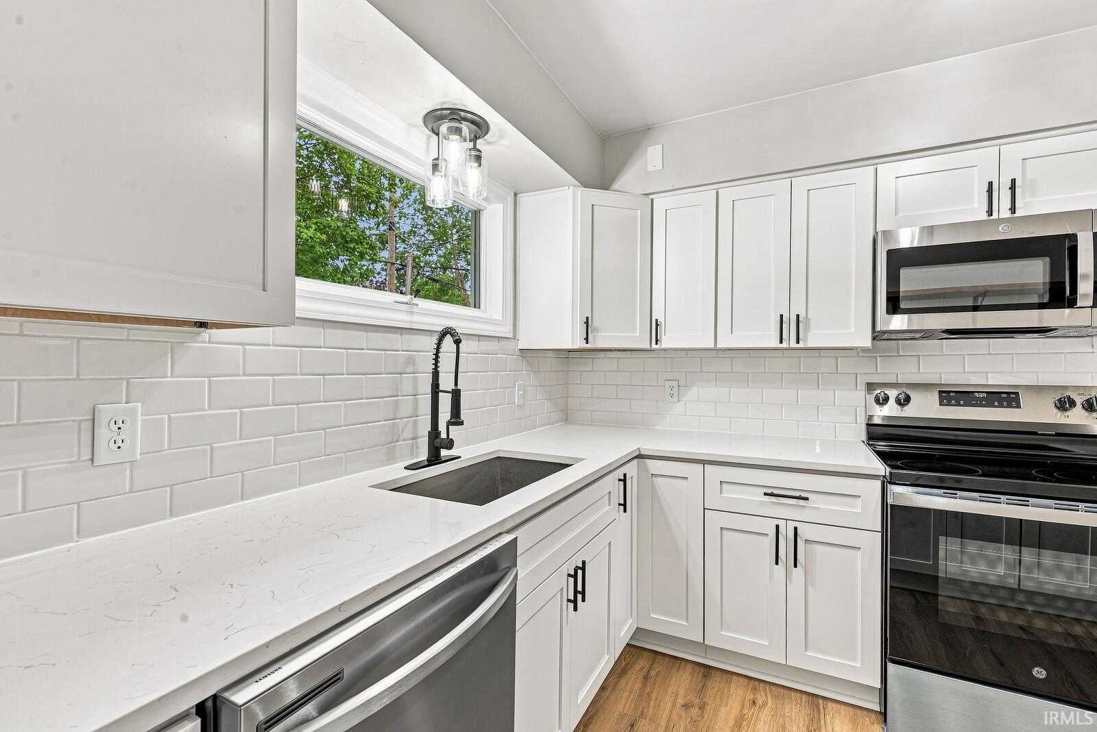 102 S Greenlawn Avenue South Bend IN 46617