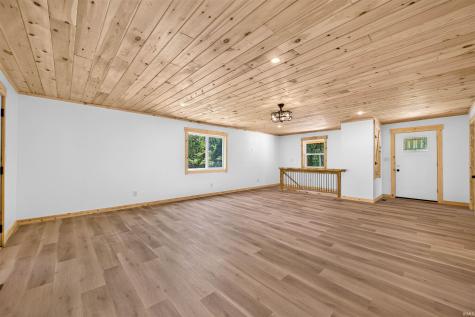 9891 Buffalo Pike Freetown IN 47235