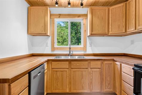 9891 Buffalo Pike Freetown IN 47235
