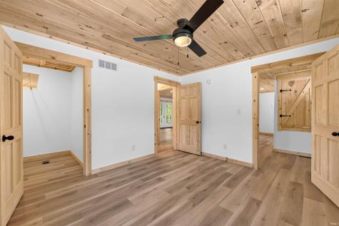 9891 Buffalo Pike Freetown IN 47235
